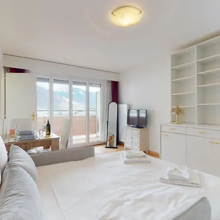 Comfortable Studio 10 Min. From Montreux #101 Apartment *
